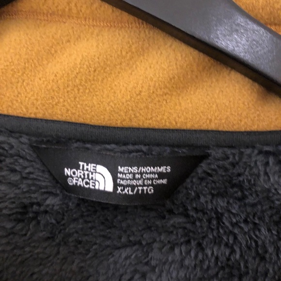 NEW AUTHENTIC MEN’S NORTH FACE JACKET WITH TAGS - Picture 3 of 4